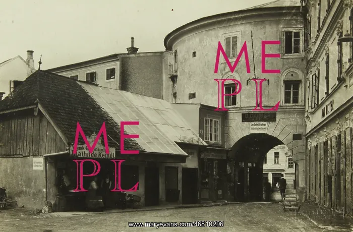 : Braunau town gate in Ried : Braunau town gate in Ried