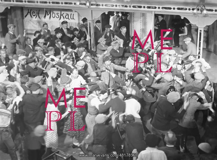 : Brawl in front of the KPD from Horst Wessel, 1933 : Brawl in front of the KPD from Horst Wessel, 1933