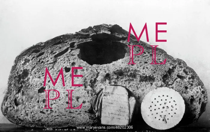: Bread with a hidden message, 1915 : Bread with a hidden message, 1915