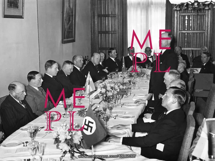 : Breakfast of the German-Swedish Association in Berlin, 1939 : Breakfast of the German-Swedish Association in Berlin, 1939