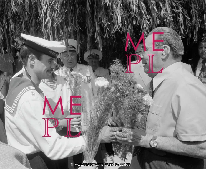 : Brezhnev visiting Feodosia : Brezhnev visiting Feodosia