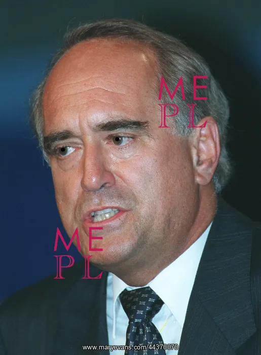  : Brian Mawhinney MP