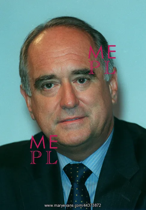  : Brian Mawhinney MP