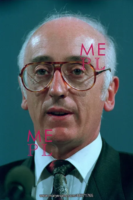  : Brian Meek Obe