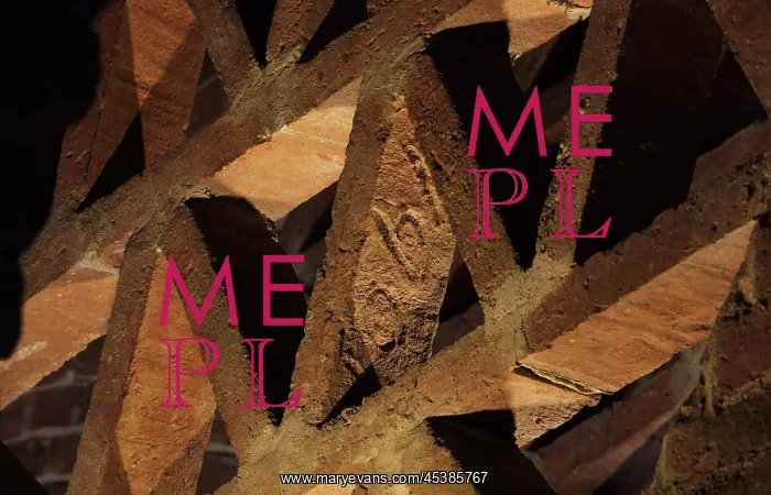 : Bricks, Attic, Torre Bellesguard, Barcelona : Bricks, Attic, Torre Bellesguard, Barcelona