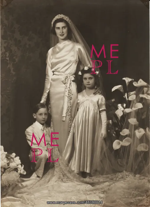 : Bride, bridesmaid and pageboy, Rome : Bride, bridesmaid and pageboy, Rome