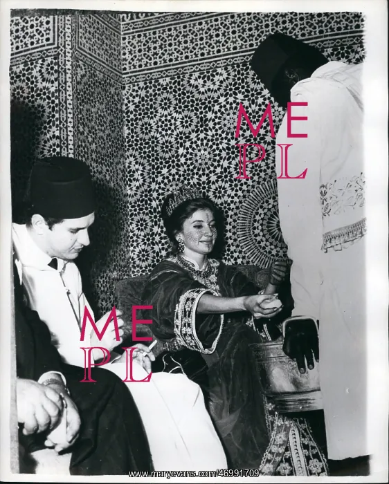 : Bride of Prince Moulay Abdullah, Morocco : Bride of Prince Moulay Abdullah, Morocco