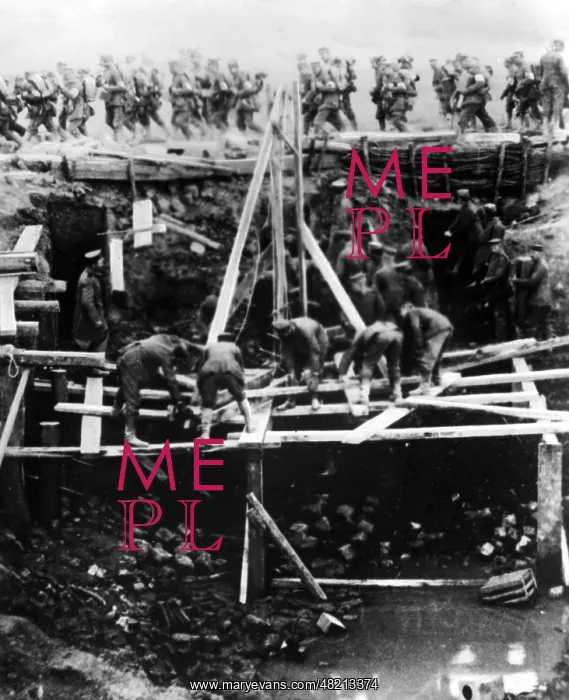 : Bridge construction at the Western Front, 1918 : Bridge construction at the Western Front, 1918