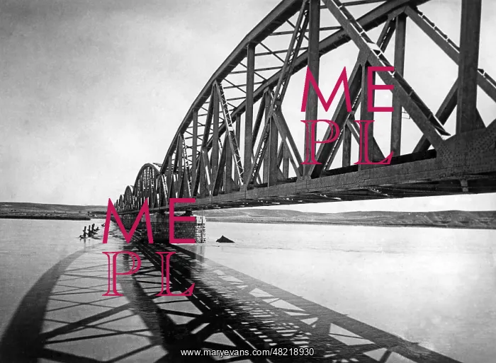 : Bridge over Euphrates, 1939 : Bridge over Euphrates, 1939