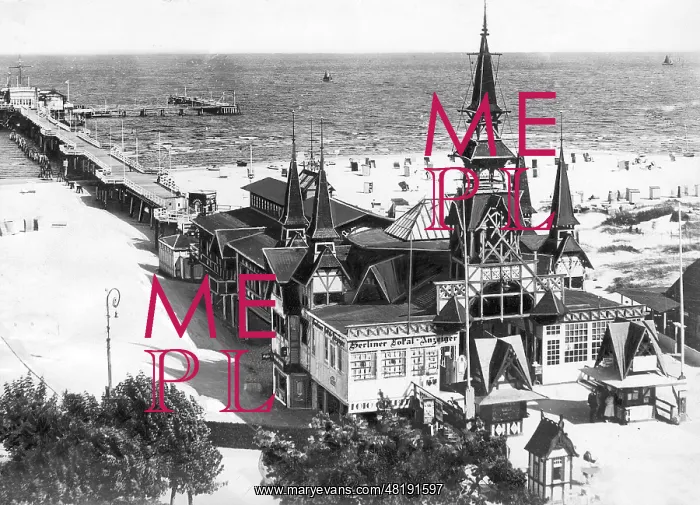 : Bridge House in Heringsdorf on Usedom, 1932 : Bridge House in Heringsdorf on Usedom, 1932