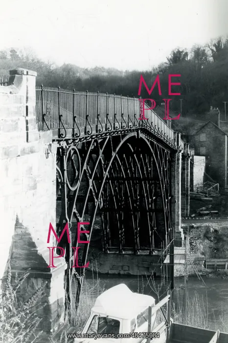 : The Bridge, Ironbridge, Shropshire : The Bridge, Ironbridge, Shropshire