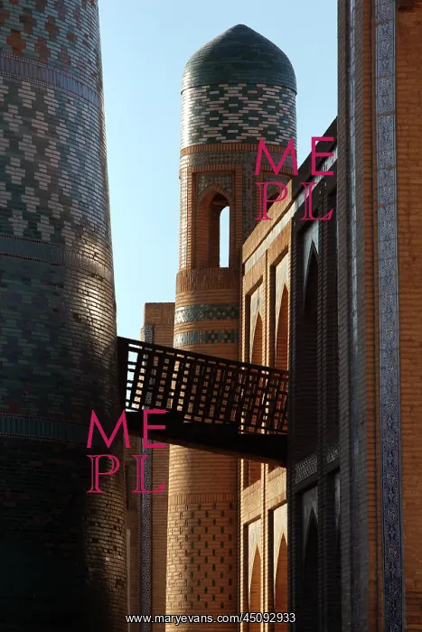 : Khiva. Detail of bridge between the Matniyaz Divan-begi Madrasah : Khiva. Detail of bridge between the Matniyaz Divan-begi Madrasah