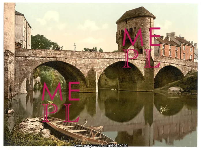 : Bridge over the Monnow, Monmouth, England : Bridge over the Monnow, Monmouth, England