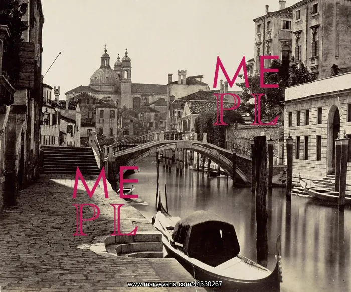 : Italy. Bridge on the Rio Ognissanti in Venice : Italy. Bridge on the Rio Ognissanti in Venice