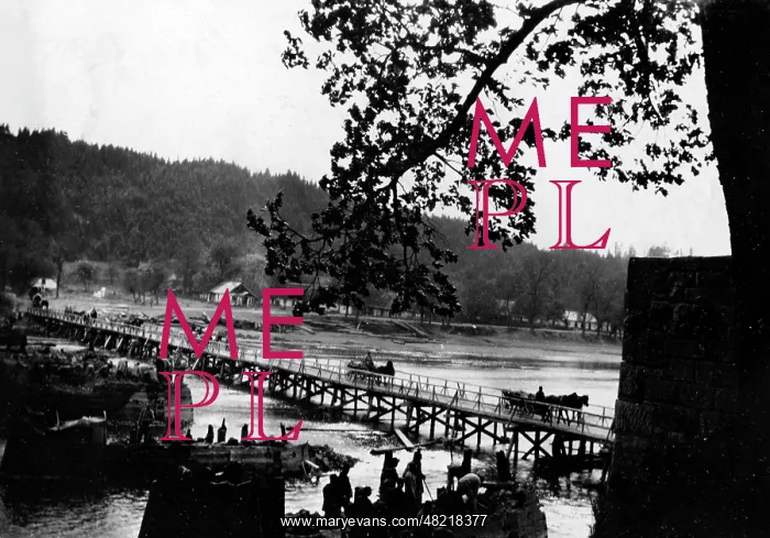 : Bridge over the San, 1915 : Bridge over the San, 1915