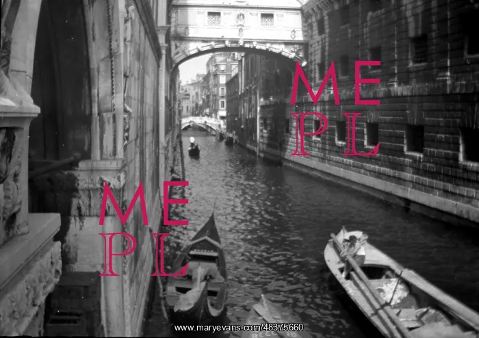  : Bridge of Sighs, Venice