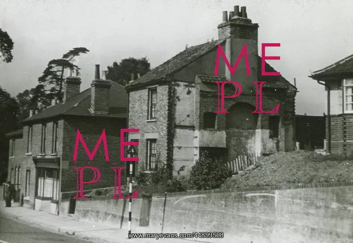 : Bridgen Cottage : Bridgen Cottage