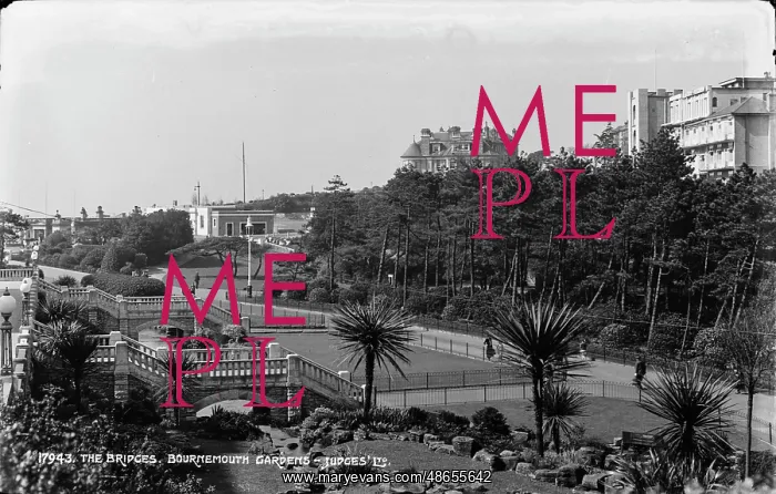 : The Bridges, Bournemouth Gardens : The Bridges, Bournemouth Gardens