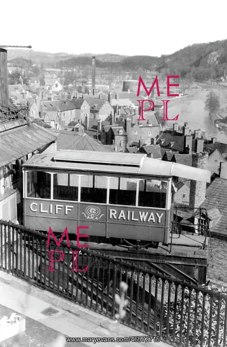  : Bridgnorth, the Cliff Railway c1955