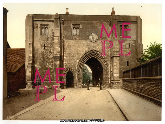 : Bridlington, the Bayle Gate, Yorkshire, England : Bridlington, the Bayle Gate, Yorkshire, England