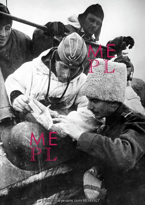 : Briefing at the Don Bend, 1943 : Briefing at the Don Bend, 1943