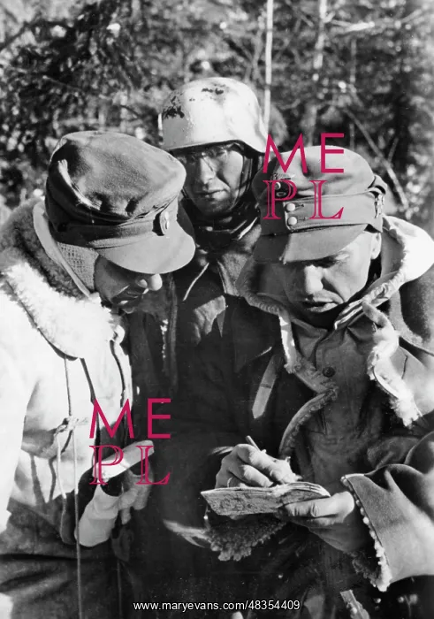 : Briefing on the Eastern Front, 1942 : Briefing on the Eastern Front, 1942