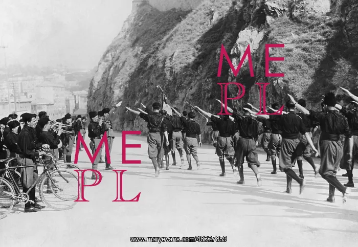 : Brigade Blackshirts marching on Rome, 1922 : Brigade Blackshirts marching on Rome, 1922