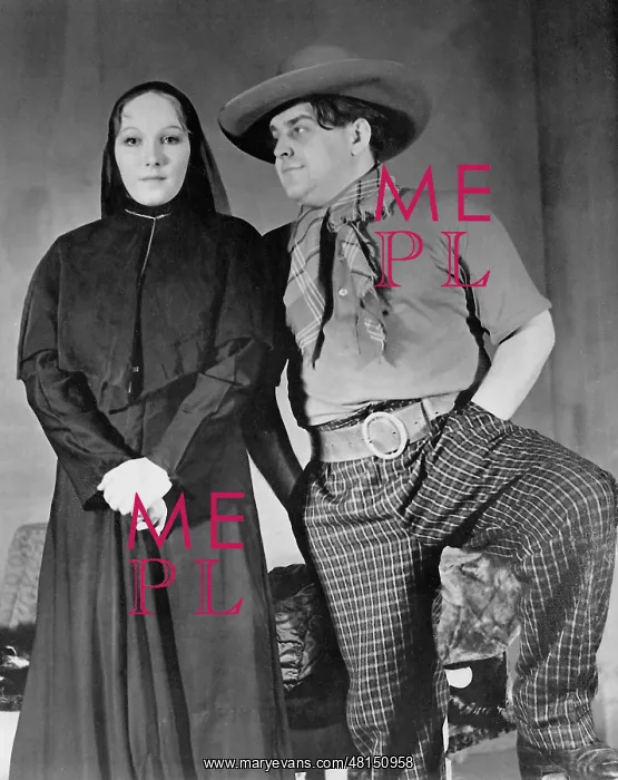 : Brigitte Horney and Hermann Speelmanns in The Saint from th : Brigitte Horney and Hermann Speelmanns in The Saint from th