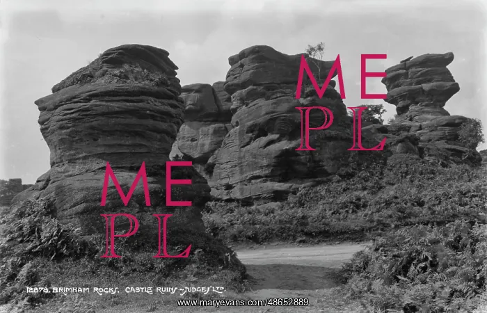 : Brimham Rocks, Castle Ruin : Brimham Rocks, Castle Ruin