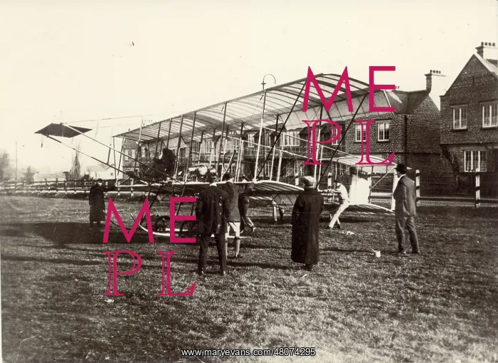 : A Bristol Boxkite under test at Filton : A Bristol Boxkite under test at Filton