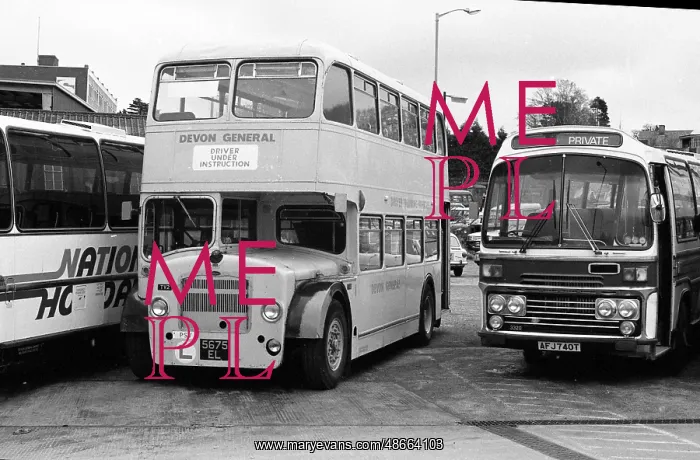 : Bristol double-decker bus : Bristol double-decker bus