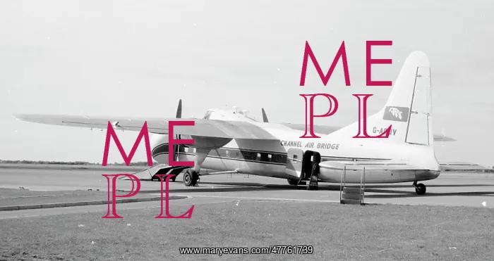 : Bristol Freighter Mk.32 G-AOUV : Bristol Freighter Mk.32 G-AOUV