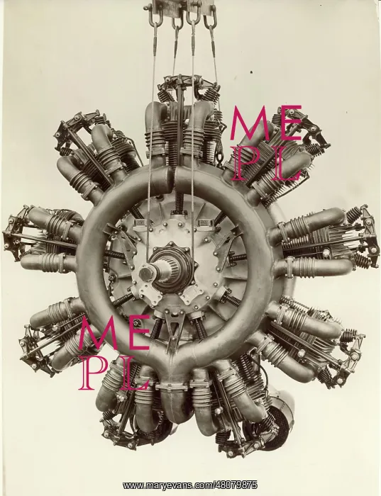 : Bristol Orion 9-cylinder radial - Front view : Bristol Orion 9-cylinder radial - Front view