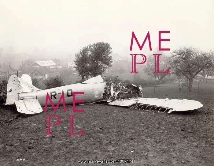 : Bristol Type 133, R-10, after it had crashed on a field : Bristol Type 133, R-10, after it had crashed on a field
