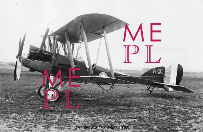 : British BE 12 biplane on an airfield, WW1 : British BE 12 biplane on an airfield, WW1