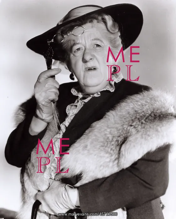 : British Actress Margaret Rutherford : British Actress Margaret Rutherford