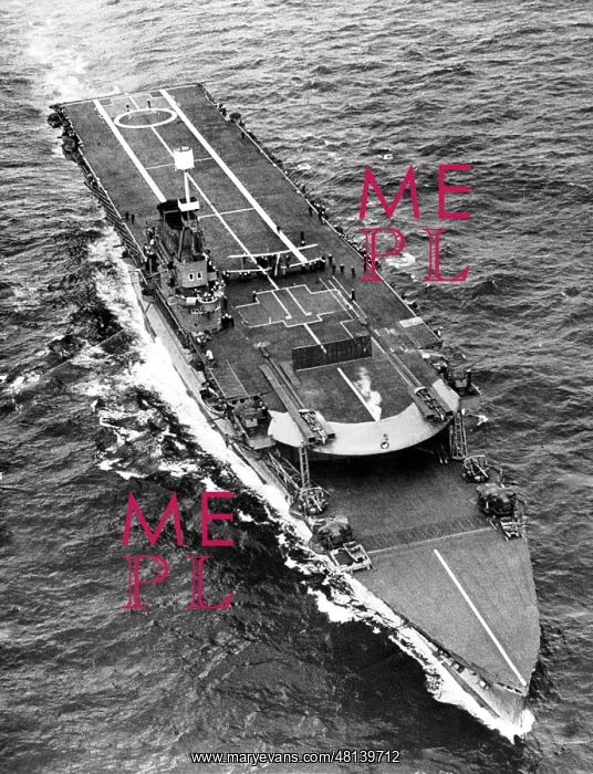 : British aircraft carrier HMS Courageous : British aircraft carrier HMS Courageous
