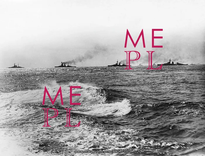 : Four British battleships at sea, WW1 : Four British battleships at sea, WW1