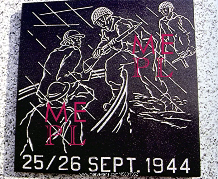 : Detail of the British & Candian Engineers Memorial : Detail of the British & Candian Engineers Memorial
