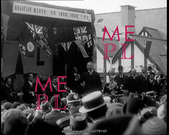 : British Chancellor of the Exchequer David Lloyd : British Chancellor of the Exchequer David Lloyd