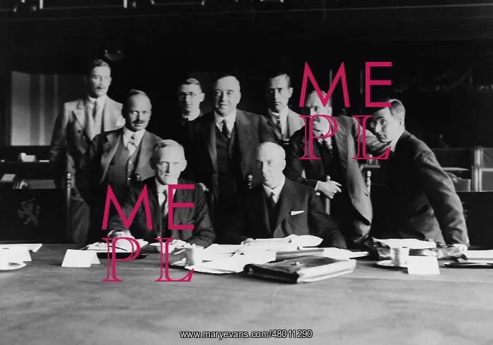 : British delegation during the first Hague Conference, 1929 : British delegation during the first Hague Conference, 1929