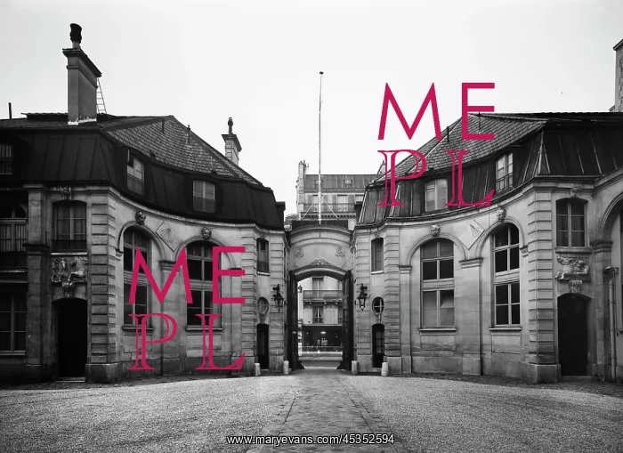 : British Embassy in Paris : British Embassy in Paris