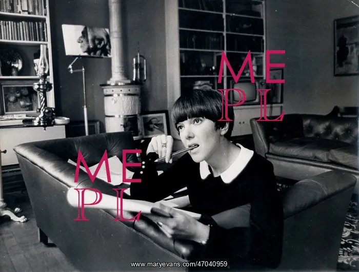 : British Fashion Designer Mary Quant : British Fashion Designer Mary Quant