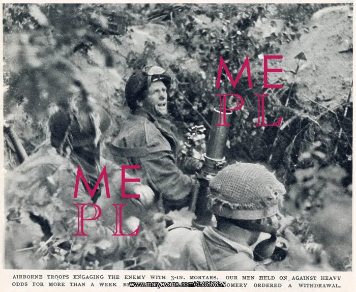  : British First Airborne Troops using a mortar, Arnhem