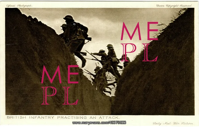  : British infantry practising an attack, WW1