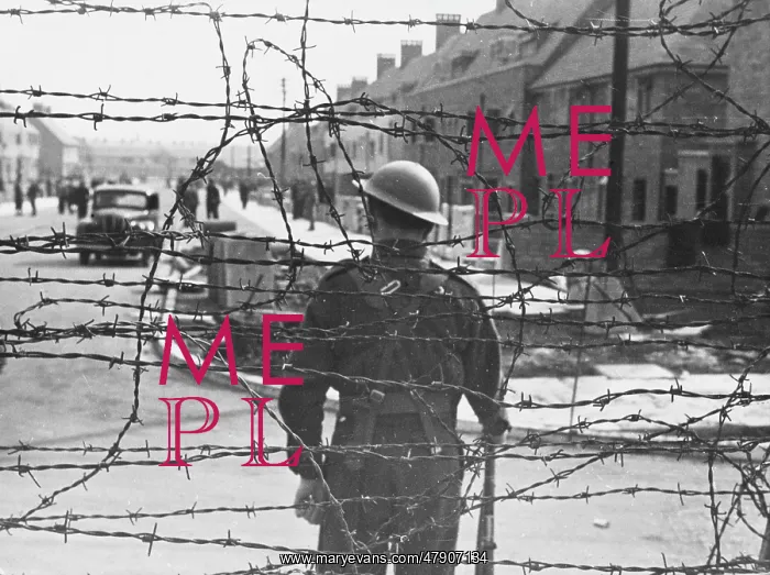 : British internment camp WWII : British internment camp WWII