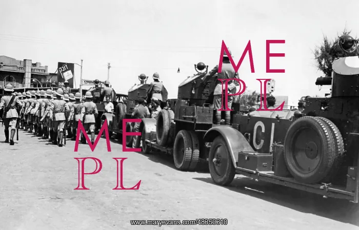 : British Mandate troops in Tel Aviv, 1938 : British Mandate troops in Tel Aviv, 1938