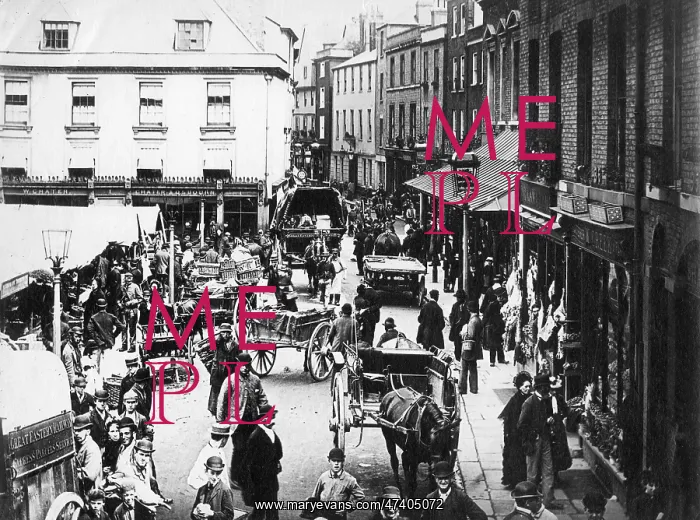 : BRITISH MARKET SCENE : BRITISH MARKET SCENE