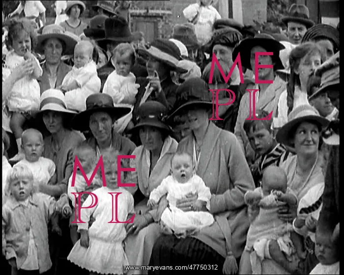 : British Mothers Sitting With Their Babies On : British Mothers Sitting With Their Babies On