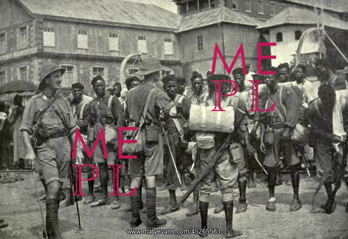: British native troops embarking at Freetown, Sierra : British native troops embarking at Freetown, Sierra